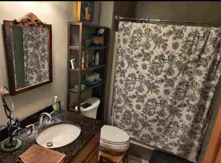 Room for rent on farm