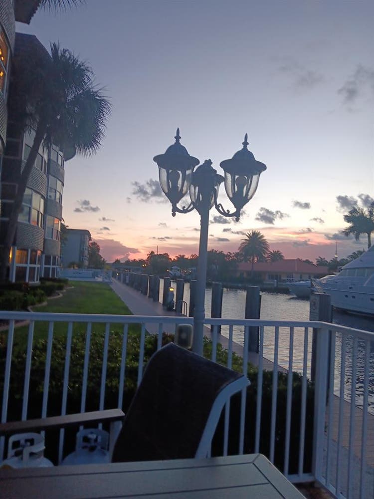 Looking for roomate for August.