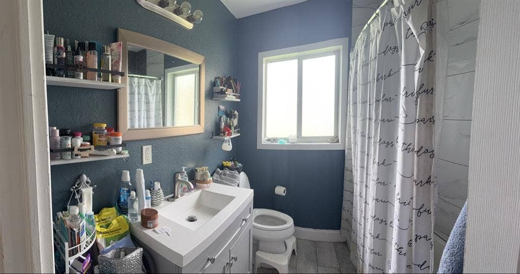 1 bedroom - INCLUDES EVERYTHING