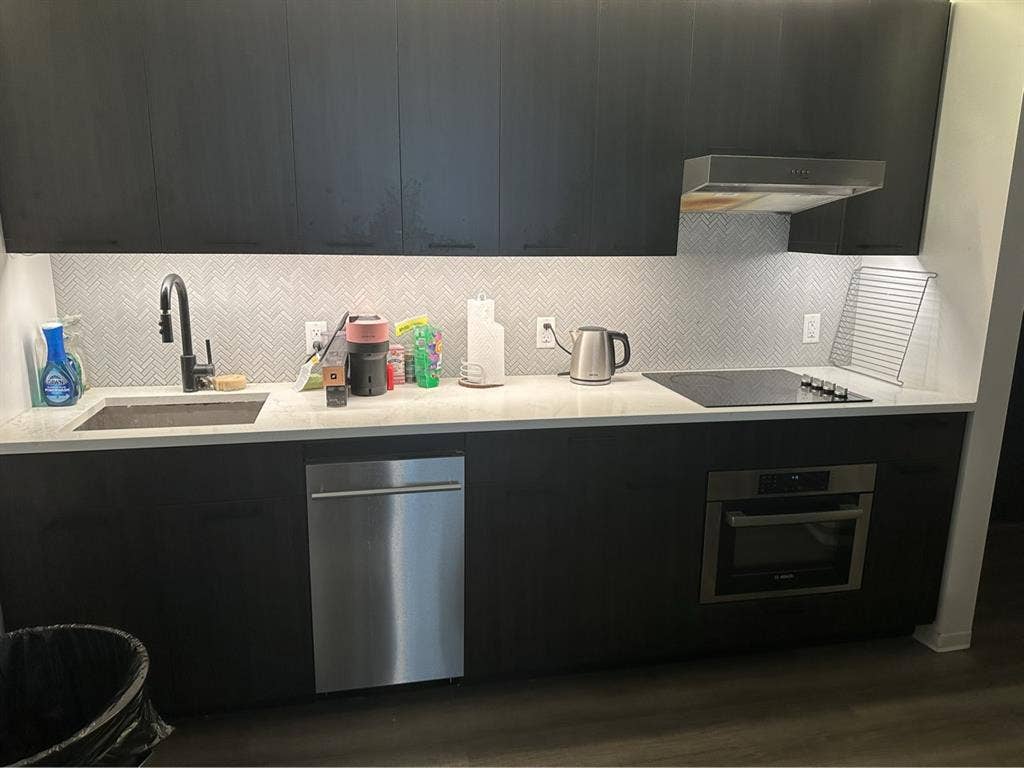 Urgent Sublet near Columbia