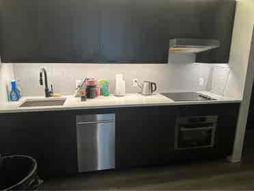 Urgent Sublet near Columbia