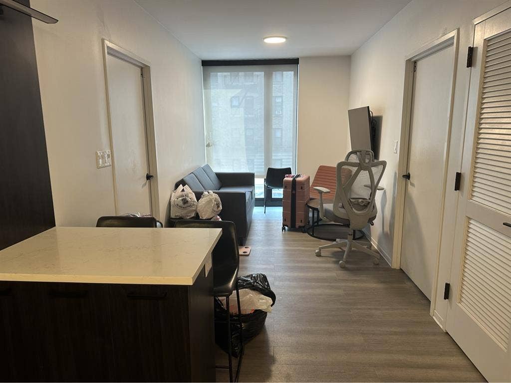 Urgent Sublet near Columbia