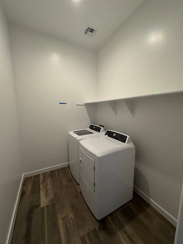 Fully furnished private bedroom
