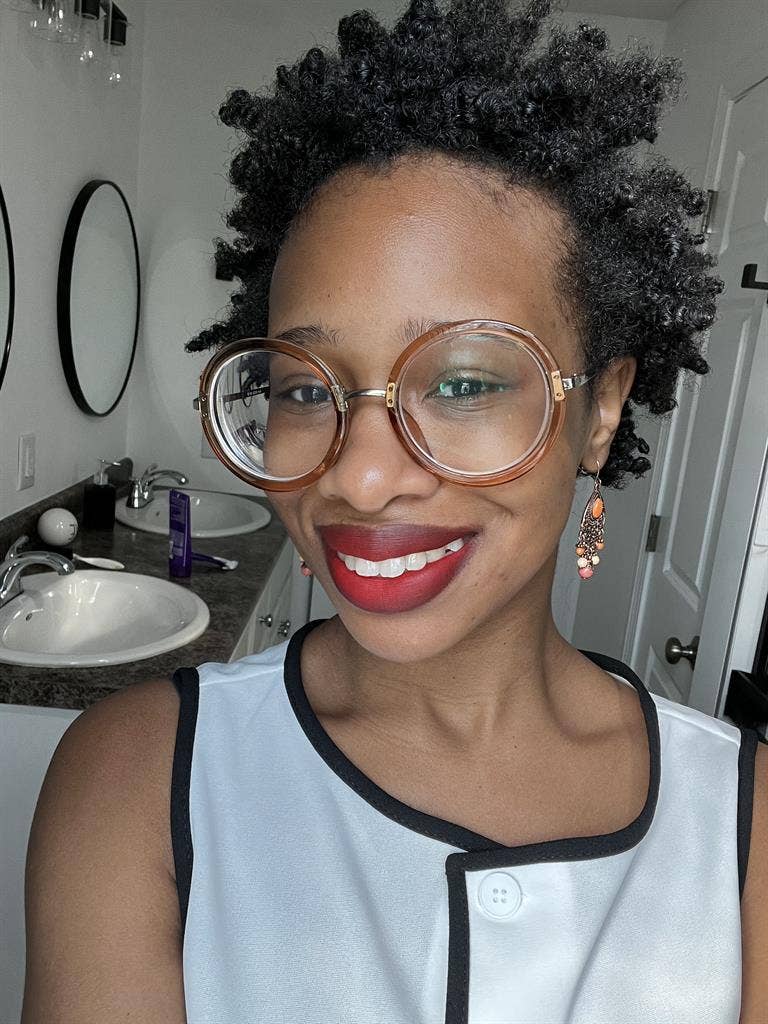 East Boston 2BR FM Roomate Wanted!!