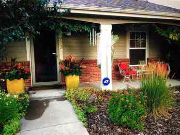 Lowry Cottage.AVAILABLE AUG