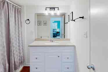 Furnished Rooms for Rent