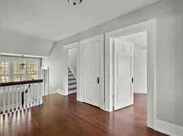 Seeking Female Roommate