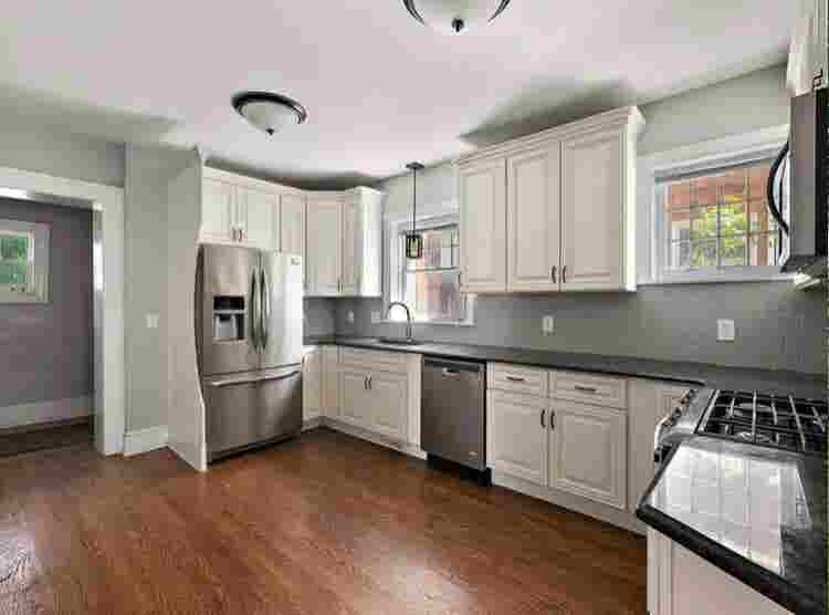 Seeking Female Roommate