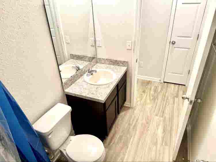 Room #3 Near JAX Airport