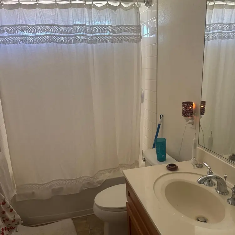 Master bedroom and bathroom rental