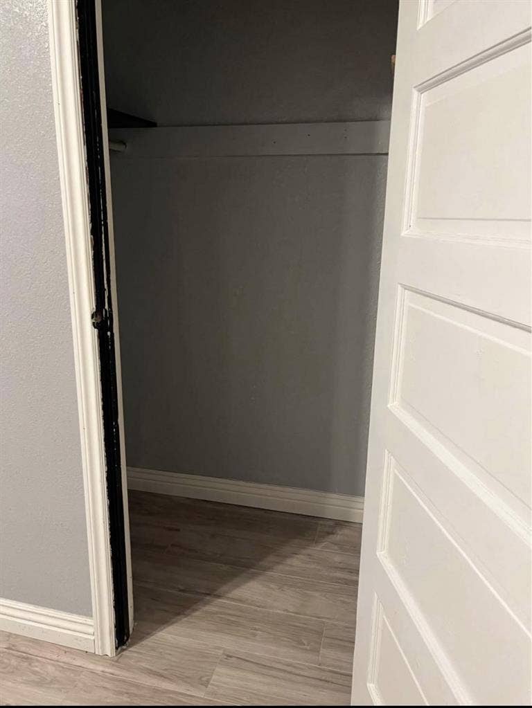 Freshly refurbished 1BDR apt