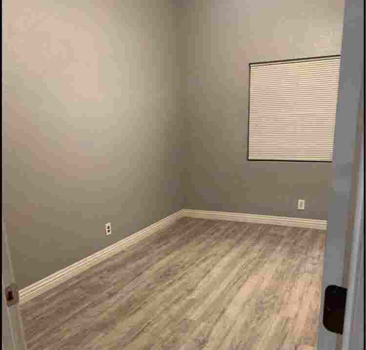 Freshly refurbished 1BDR apt