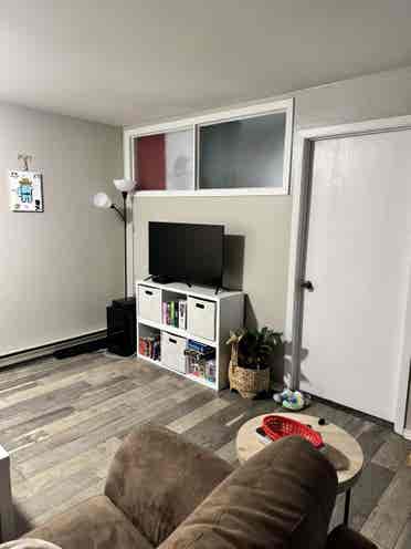 Looking for roommate!