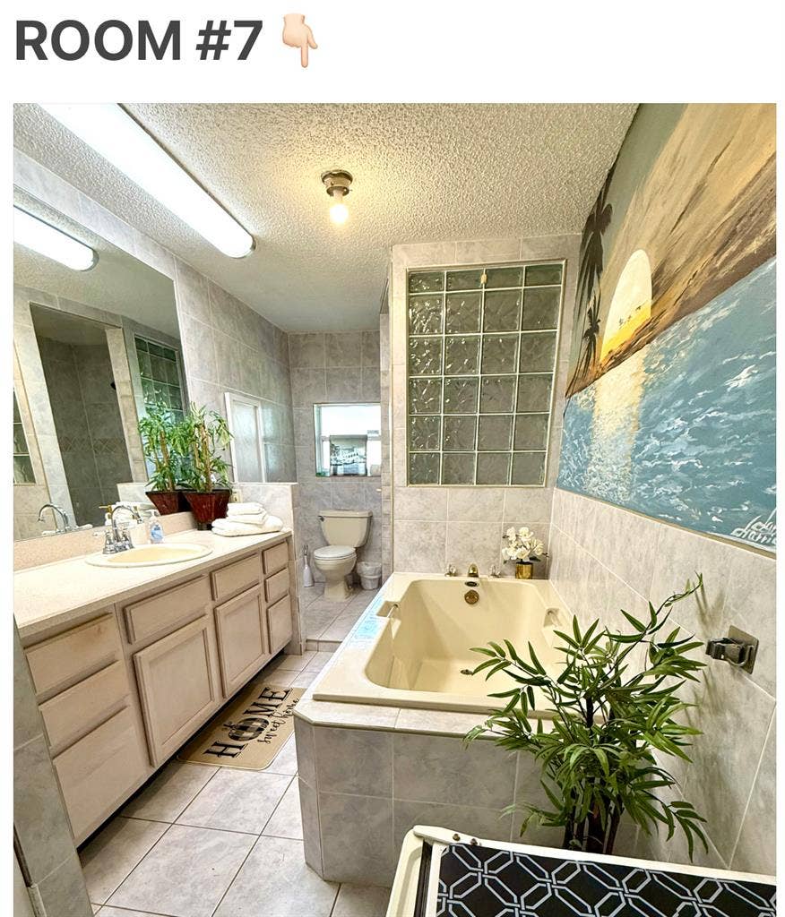 🏡 Co-Living in Palm Bay!