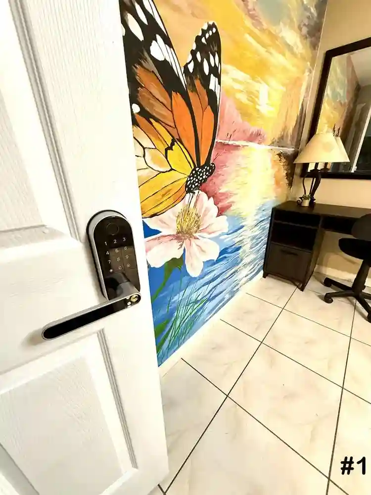 🏡 Co-Living in Palm Bay!