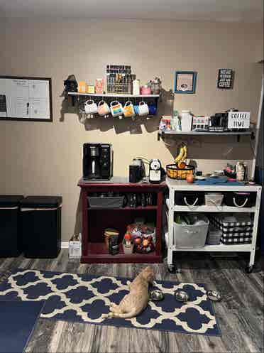 Cozy Room in a Friendly Home