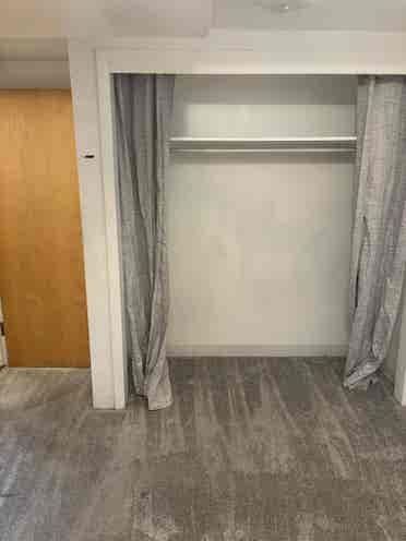 Room & Living Room for rentt