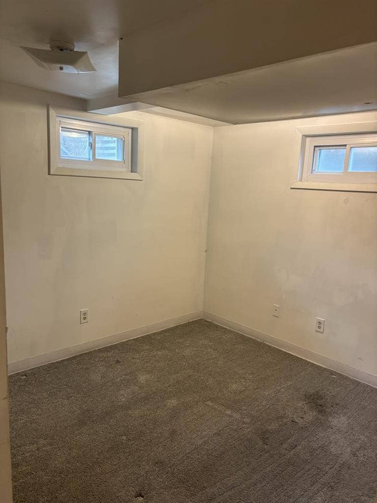 Room & Living Room for rentt