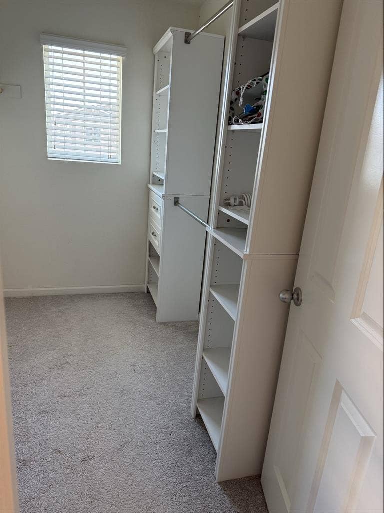 Large Master Bedroom w/Private Bath
