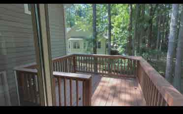 KSU females only- Serene setting!