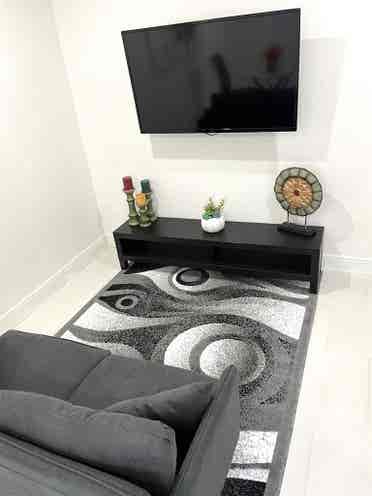 Fully furnished utilities included