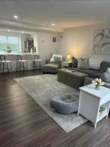 Looking for a 3rd Female Roommate!