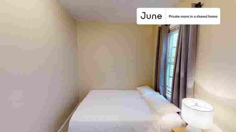 3 BR in Boston