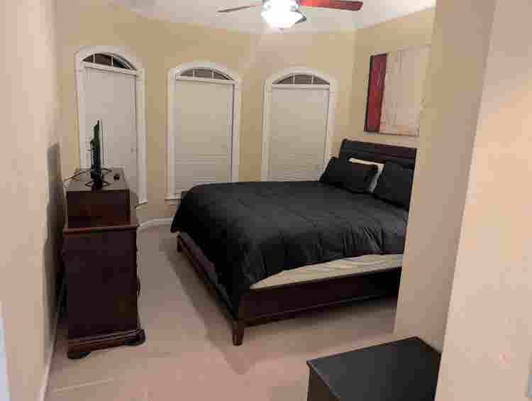 Northern Suffolk room available