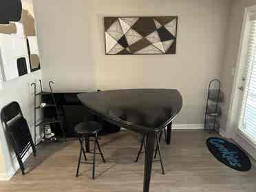 Looking For Aug Male Roommate ASAP.