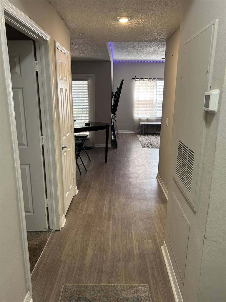 Looking For Aug Male Roommate ASAP.