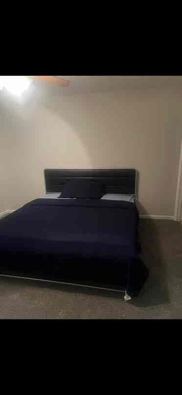 Large and spacey master bedroom