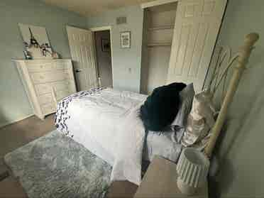 Female Roommate Only - Private Room