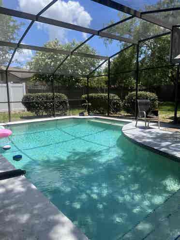 Housemate(s) needed!