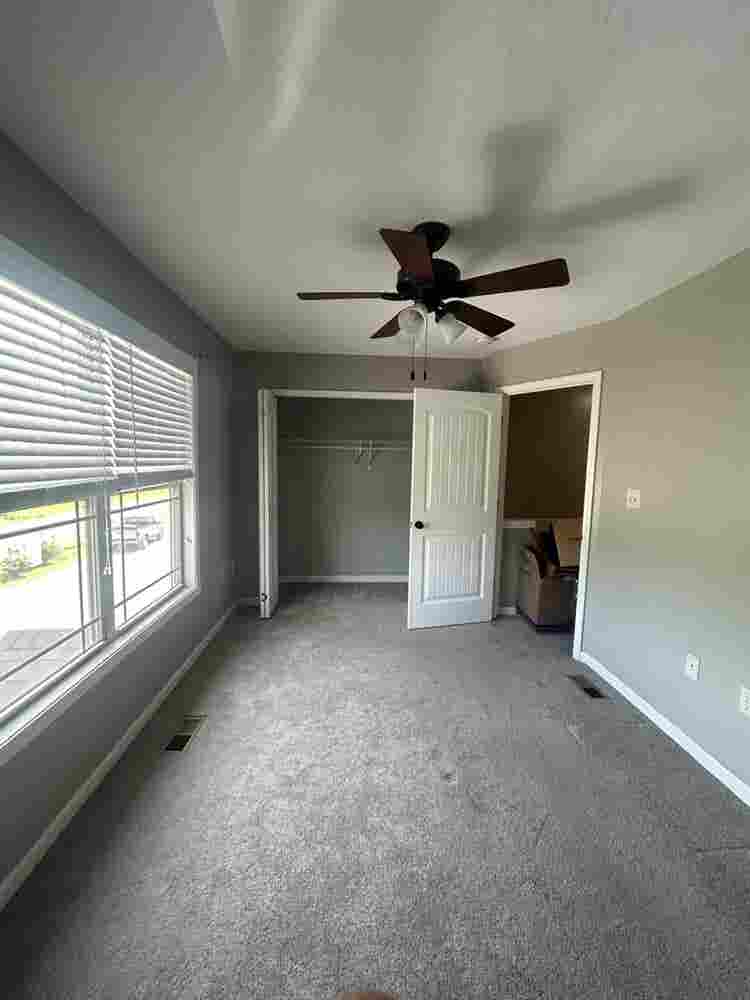 Private room and bathroom for rent
