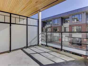 Fully Furnished 2-bedroom Apartment