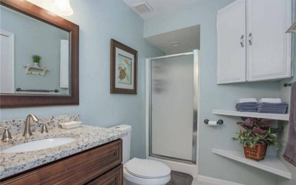 Private room for rent!