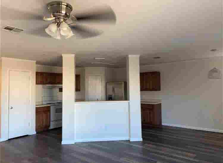 2 separate Rooms for rent in house