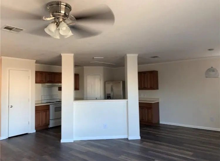 2 separate Rooms for rent in house