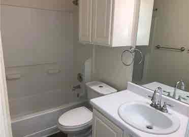 2 separate Rooms for rent in house
