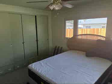 1 Room for rent