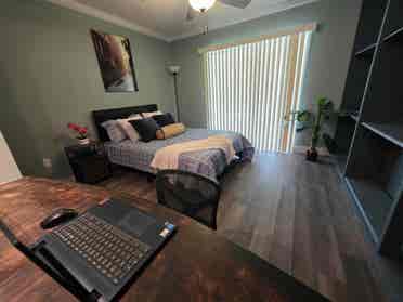 FULLY FURNISHED UTILITIES/WIFI POOL