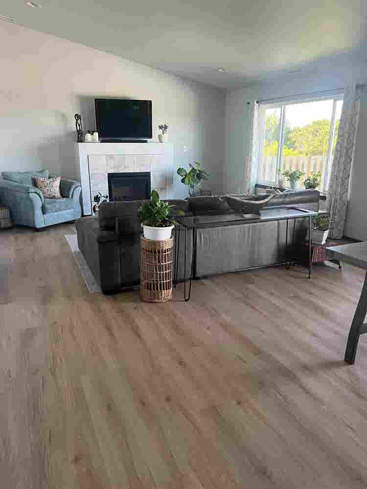 Large room for rent