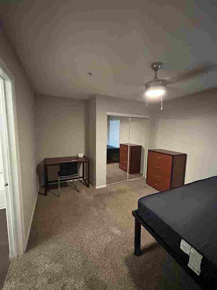 FIRST MONTH FREE Private Room!