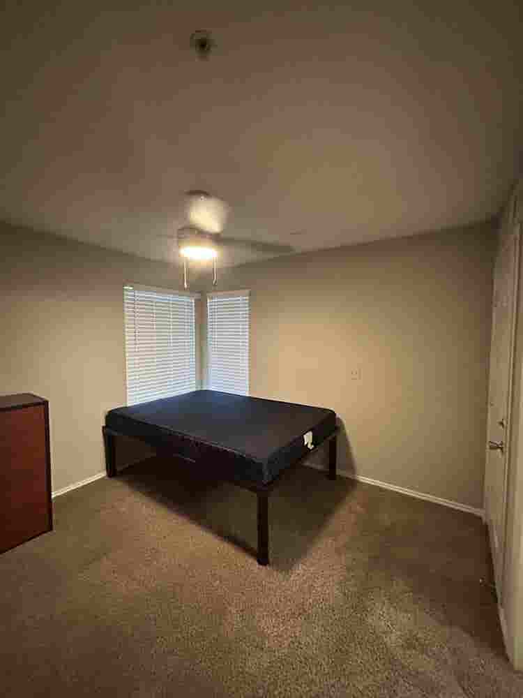 FIRST MONTH FREE Private Room!