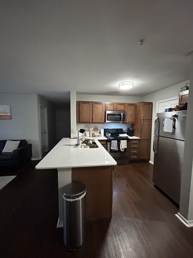 FIRST MONTH FREE Private Room!