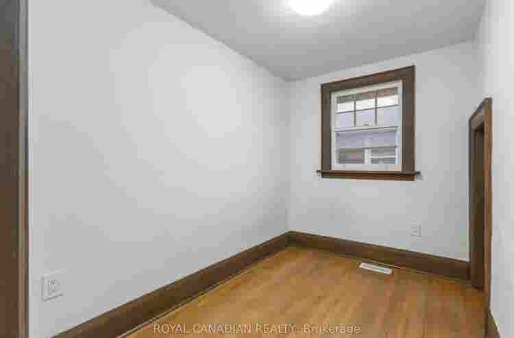 Rooms or House for Rent