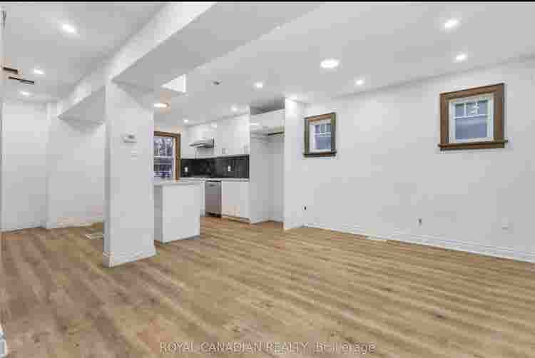 Rooms or House for Rent