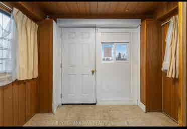 Rooms or House for Rent