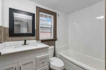Rooms or House for Rent