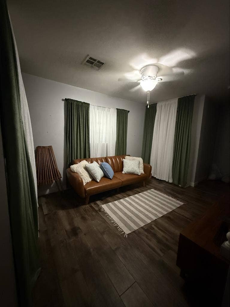 Private room with shared bathroom